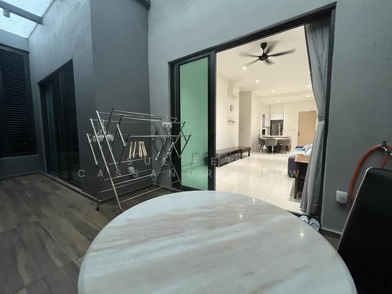 Kediaman Servis untuk Dijual di UNIO Residence - Sue Fern Cassandra Lew - Balcony - PropertyGuru.com.my