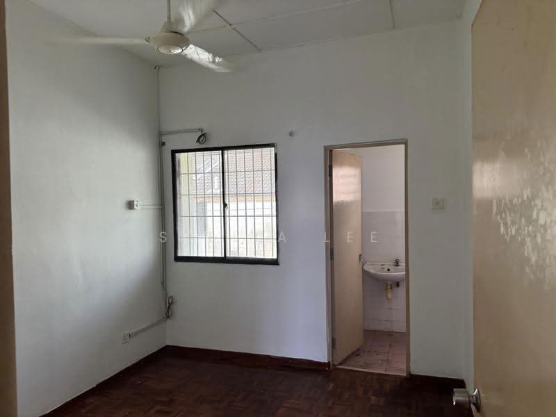 2-storey Terraced House for Sale in Bandar Mahkota Cheras (Cheras) - Stella Lee - Interior - PropertyGuru.com.my