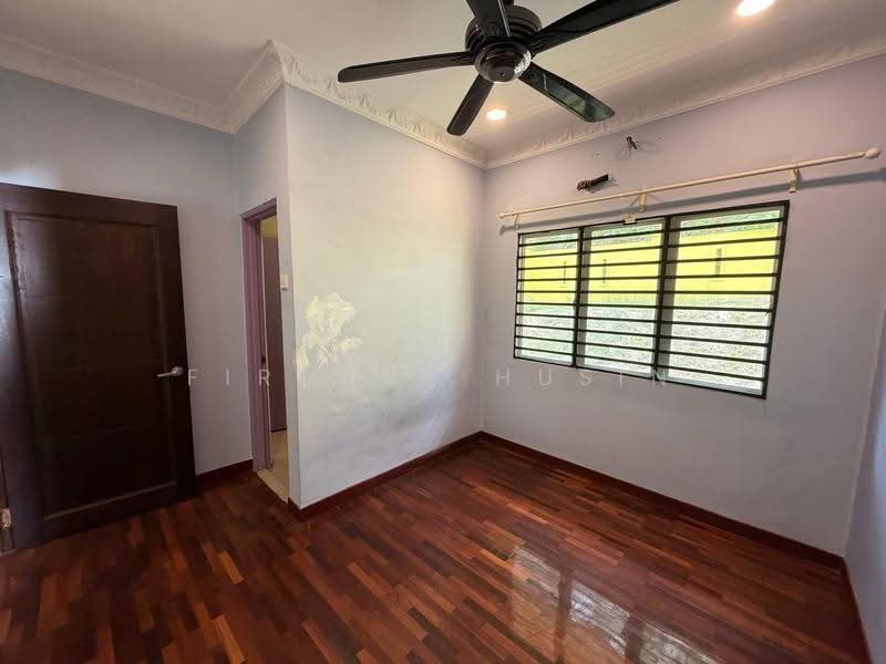 Rumah Berkembar untuk Dijual di Taman Lestari Perdana (Seri Kembangan) - Firdaus Husin - PropertyGuru.com.my