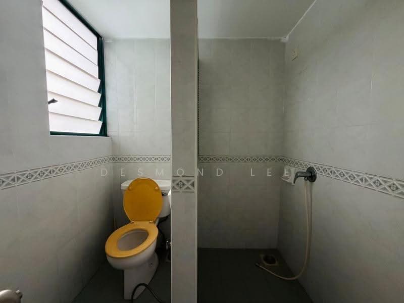 Condominium for Sale at The Straits View Condominium - Desmond Lee - Bathroom - PropertyGuru.com.my