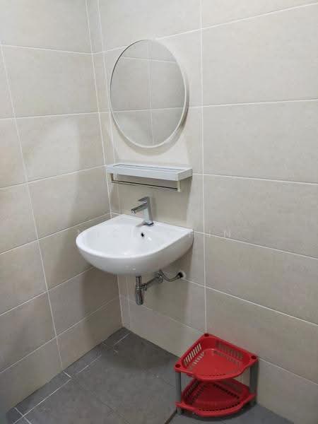 Kediaman Servis untuk Disewa di B11 Parkland Residence - Nick Chin - Bathroom - PropertyGuru.com.my