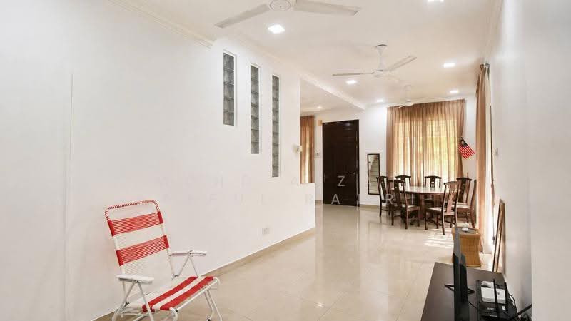 Rumah Teres 2-Tingkat untuk Dijual di Setiawangsa (Kuala Lumpur) - Mohd Aizat Saiful Bahri - Living Room - PropertyGuru.com.my