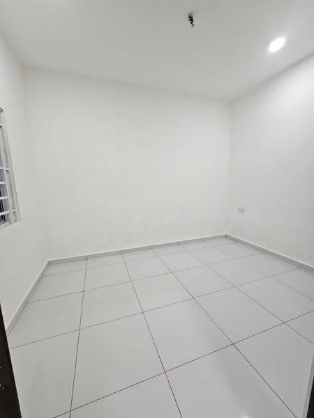 1-storey Terraced House for Sale in Taman Ungku Tun Aminah (Skudai) - Wallace Ang - Interior - PropertyGuru.com.my