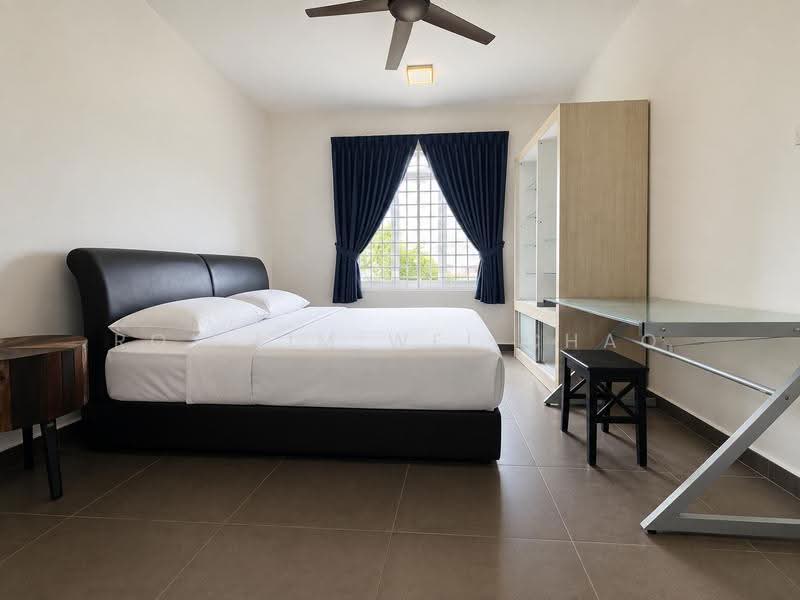 Pangsapuri untuk Disewa di Mon Bisca - Roy Lim Wei Chao - Bedroom - PropertyGuru.com.my