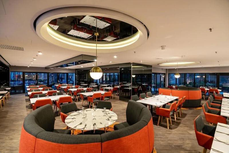 Kediaman Servis untuk Dijual di Ramada Meridin - Jasen Tan - Dining Room - PropertyGuru.com.my
