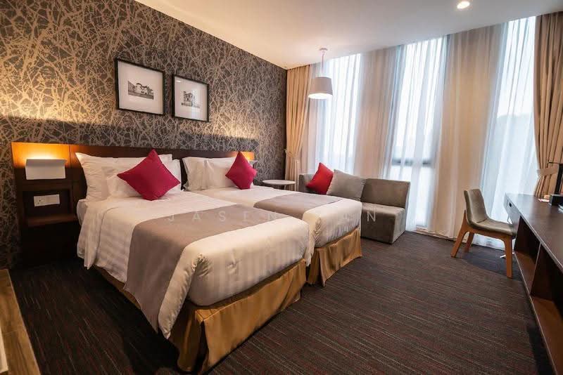 Kediaman Servis untuk Dijual di Ramada Meridin - Jasen Tan - Bedroom - PropertyGuru.com.my