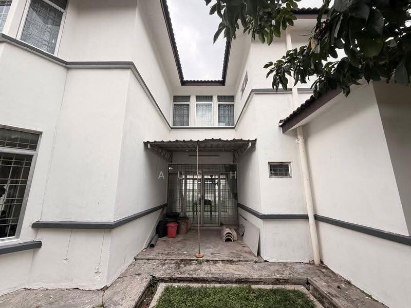Bungalow House for Sale in Taman Tasik Semenyih (Semenyih) - Firdaus Husin - Exterior - PropertyGuru.com.my