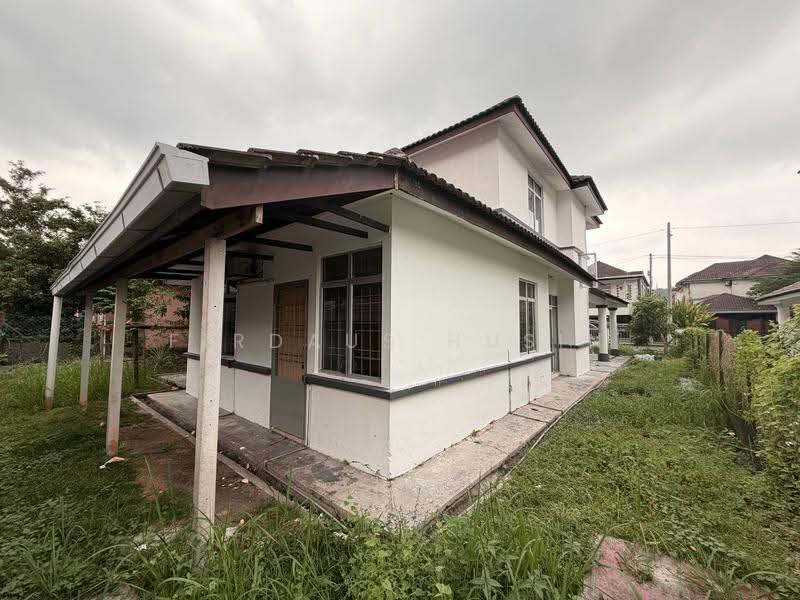 Bungalow House for Sale in Taman Tasik Semenyih (Semenyih) - Firdaus Husin - PropertyGuru.com.my