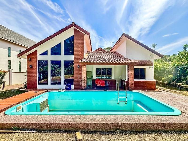 Bungalow House for Sale in Saujana Utama (Selangor) - NORFADILAH ZAINUDDIN - Exterior - PropertyGuru.com.my