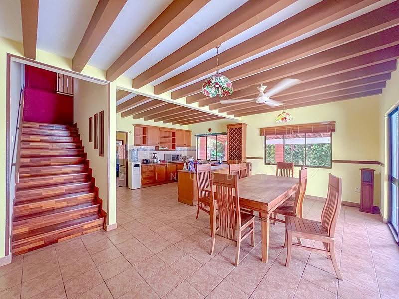 Bungalow House for Sale in Saujana Utama (Selangor) - NORFADILAH ZAINUDDIN - Interior - PropertyGuru.com.my