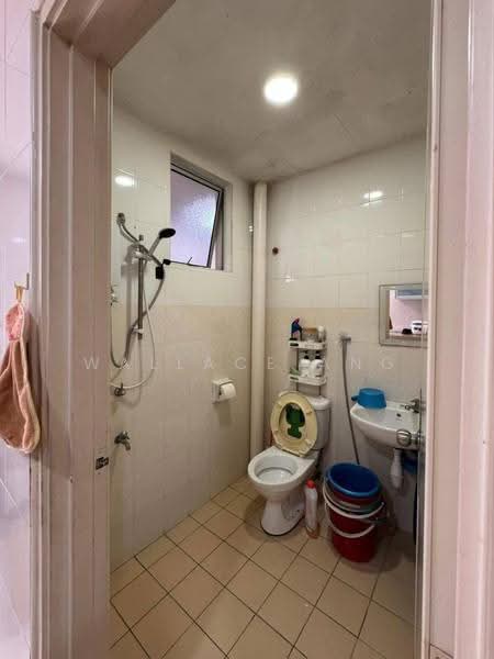 Rumah Teres 2-Tingkat untuk Dijual di Taman Seri Austin (Tebrau) - Wallace Ang - Bathroom - PropertyGuru.com.my