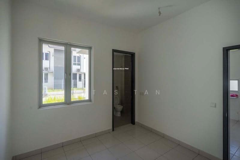 Rumah Teres 2-Tingkat untuk Dijual di Bukit Raja (Selangor) - Vitas Tan - Interior - PropertyGuru.com.my