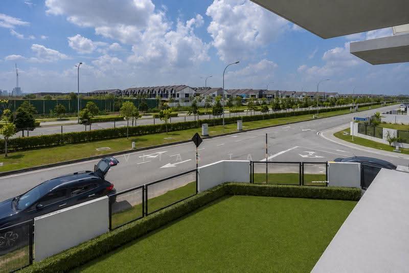 Rumah Teres 2-Tingkat untuk Dijual di Bukit Raja (Selangor) - Vitas Tan - Exterior - PropertyGuru.com.my