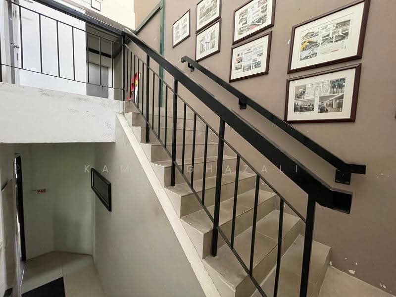 Shop / Office untuk Dijual di Bandar Puteri Puchong (Puchong) - Kamil Ghazali - PropertyGuru.com.my
