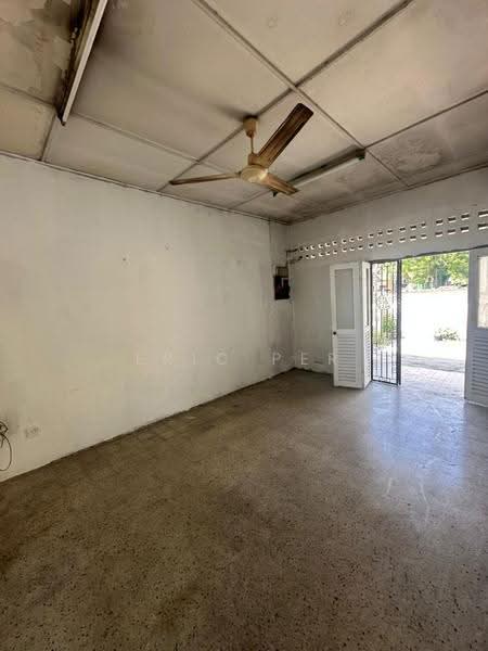 Rumah Teres 1-Tingkat untuk Dijual di Kepong Baru (Kepong) - Eric Per - Interior - PropertyGuru.com.my