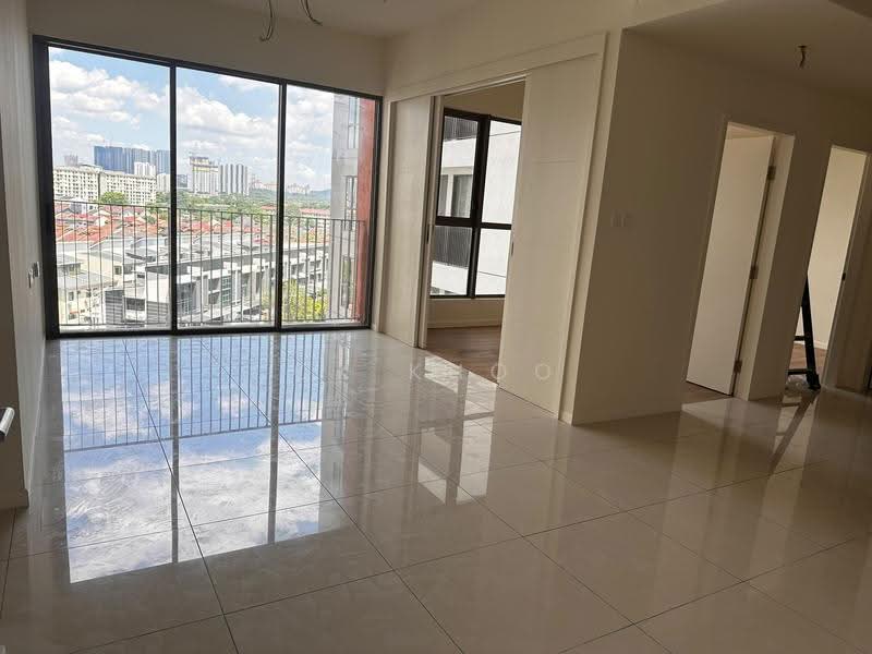 Kondominium untuk Dijual di Dwitara Residences - CK Khoo - Living Room - PropertyGuru.com.my