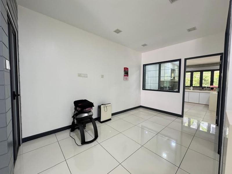 2-storey Terraced House for Sale in Taman Bukit Sepanggar Seksyen 1 (Kota Kinabalu) - Mun Siew Liaw - Interior - PropertyGuru.com.my