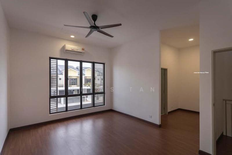 Rumah Teres 2-Tingkat untuk Disewa di Setia Indah (Setia Alam) - Vitas Tan - Interior - PropertyGuru.com.my