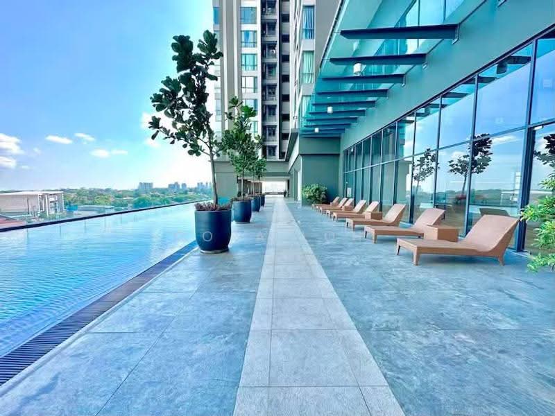 Condominium for Rent at SKS Pavillion Residences - Cora Loh - Pool - PropertyGuru.com.my