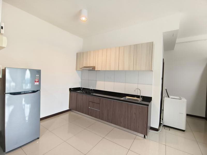 Service Residence for Sale at Molek Regency - Eva Yeo - Kitchen - PropertyGuru.com.my