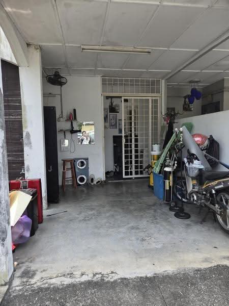 Terraced House for Rent in Usj 13 (Subang Jaya) - Juliana Ng - Exterior - PropertyGuru.com.my