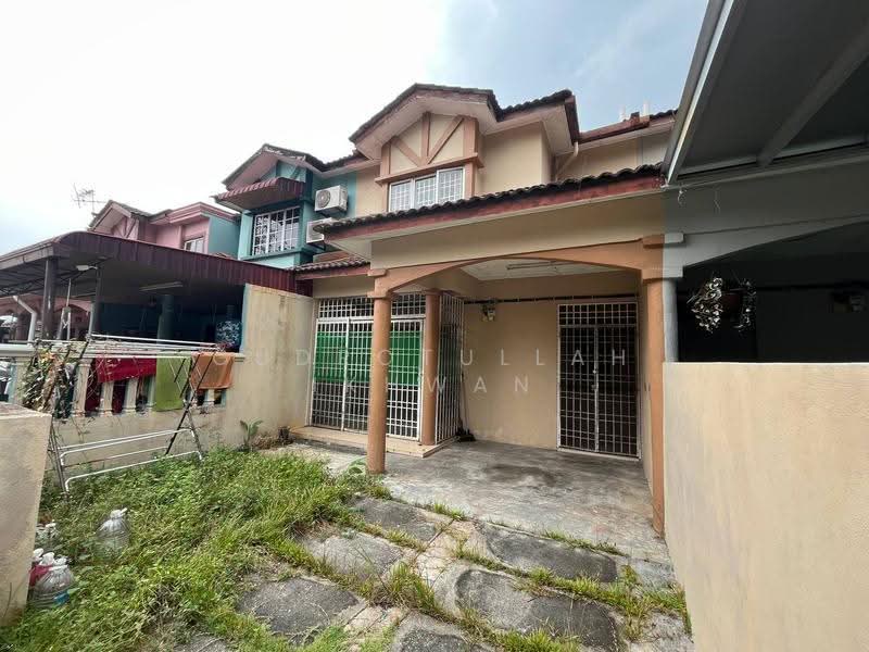 2-storey Terraced House for Sale in Seksyen 8 (Bangi) - Gudrotullah Ikhwan - Exterior - PropertyGuru.com.my