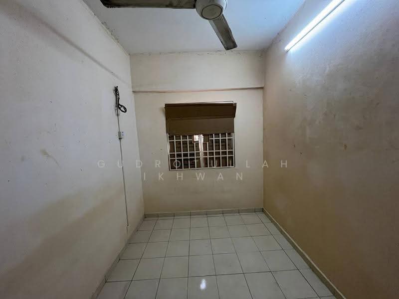 2-storey Terraced House for Sale in Seksyen 8 (Bangi) - Gudrotullah Ikhwan - PropertyGuru.com.my