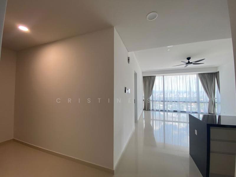 Kediaman Servis untuk Dijual di Regent Suites @ Pavilion Damansara Heights - Cristine Sue - Living Room - PropertyGuru.com.my