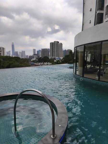 Kondominium untuk Dijual di Picasso Residence - Chris Choo - Pool - PropertyGuru.com.my