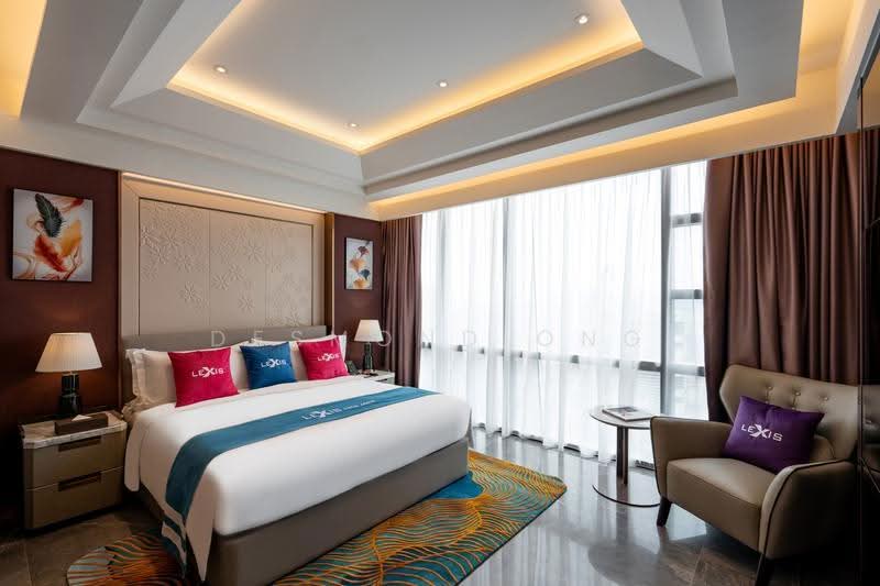 Kediaman Servis untuk Dijual di Imperial Lexis - Desmond Ong - Master Bedroom - PropertyGuru.com.my