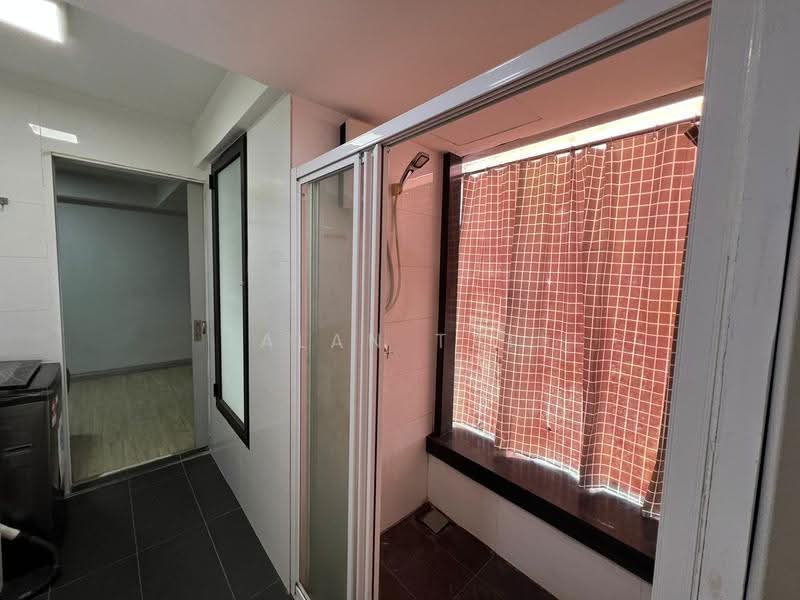 Service Residence for Rent at SOHO @ Empire City - Alan Tai - Bathroom - PropertyGuru.com.my