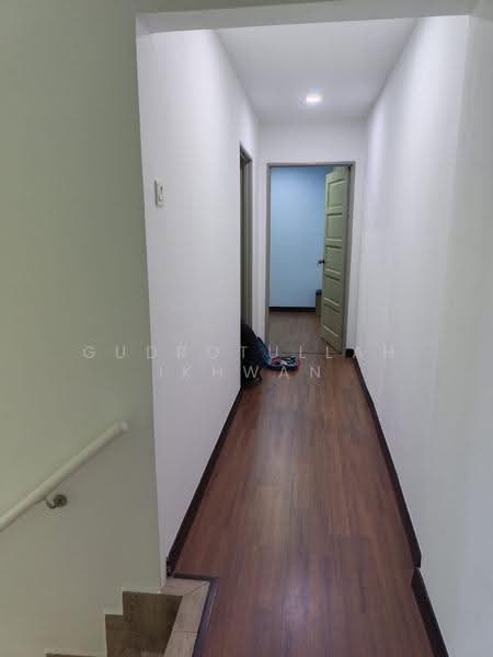 2-storey Terraced House for Rent in Seksyen 5 (Bangi) - Gudrotullah Ikhwan - Corridor - PropertyGuru.com.my