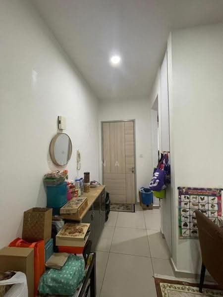 Kediaman Servis untuk Dijual di Seasons Amara Larkin - Queena Sim - Entrance - PropertyGuru.com.my