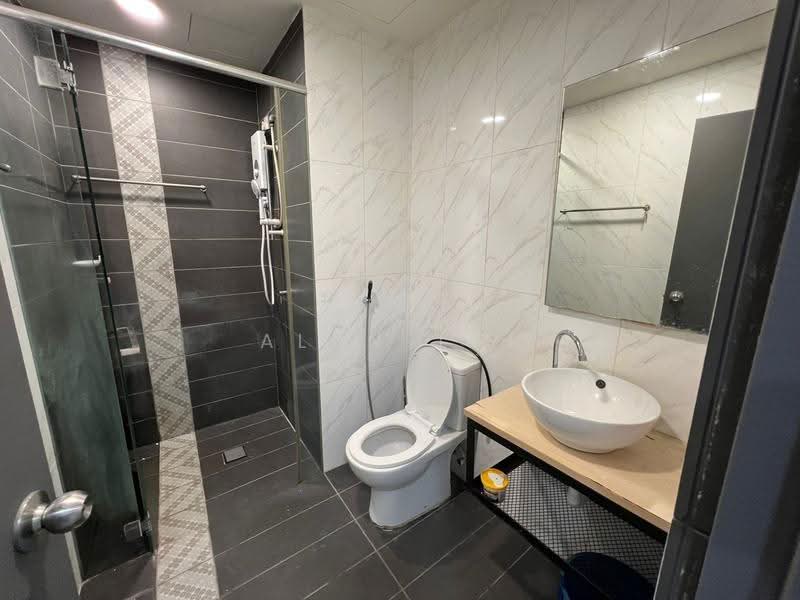 Service Residence for Rent at SOHO @ Empire City - Alan Tai - Bathroom - PropertyGuru.com.my