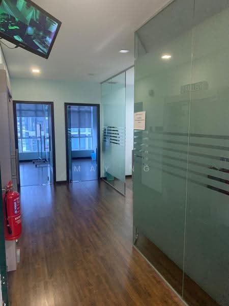 Shop / Office untuk Disewa di Kampung Sungai Kayu Ara (Petaling Jaya) - May Ng - Corridor - PropertyGuru.com.my
