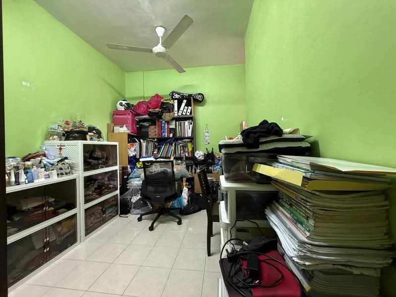 Pangsapuri untuk Dijual di Villa Bestari Apartment - Desmond Lee - Study - PropertyGuru.com.my