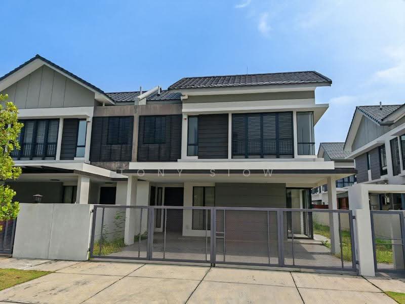Semi-Detached House for Sale in U16, Elmina Gardens (Shah Alam) - Tony Siow - Exterior - PropertyGuru.com.my