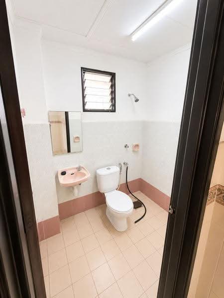 2-storey Terraced House for Rent in Putra Heights (Subang Jaya) - Joey Wong - Bathroom - PropertyGuru.com.my