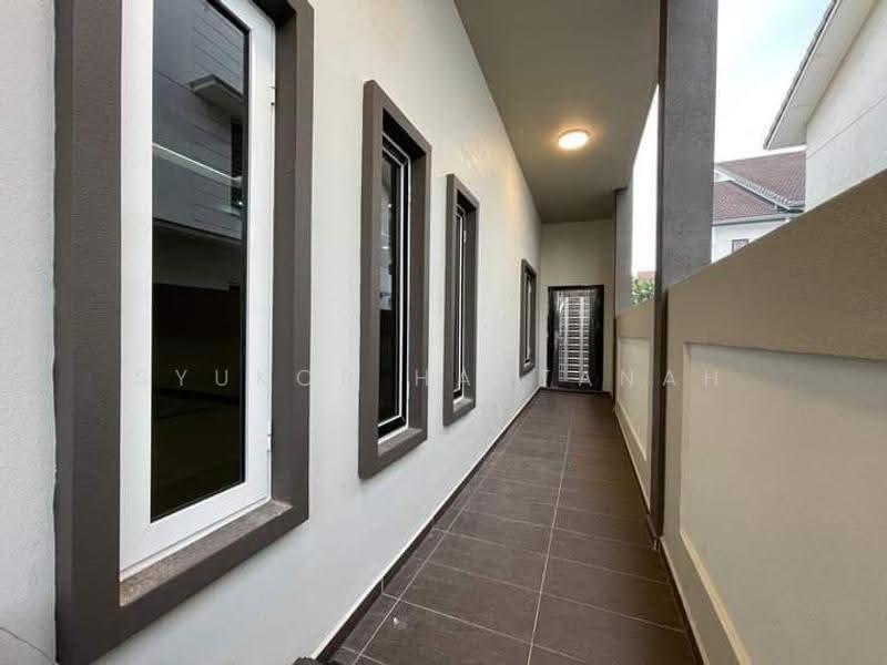 2-storey Terraced House for Sale in Shah Alam (Selangor) - Syukor Hartanah - Exterior - PropertyGuru.com.my