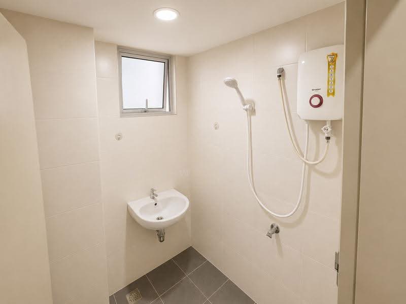 Kondominium untuk Disewa di Residensi Platinum Teratai - Siew Wen - Bathroom - PropertyGuru.com.my
