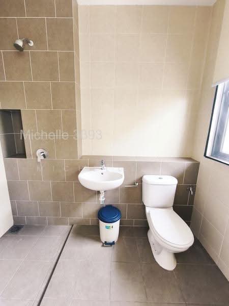 Rumah Teres 2-Tingkat untuk Disewa di Telok Panglima Garang (Selangor) - Michelle Lee - Bathroom - PropertyGuru.com.my