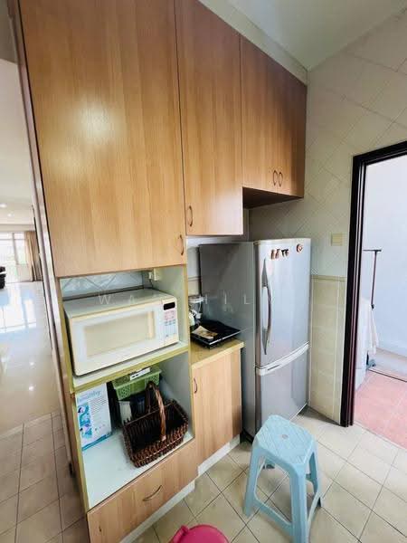 Townhouse for Sale in Kajang (Selangor) - Wan Hilmi - Kitchen - PropertyGuru.com.my