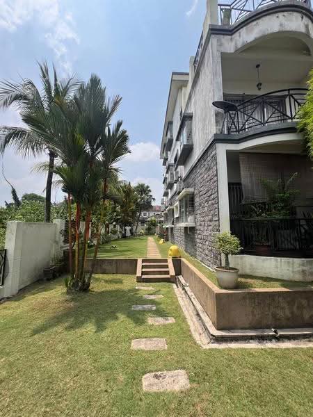 Townhouse for Sale in Kajang (Selangor) - Wan Hilmi - Exterior - PropertyGuru.com.my