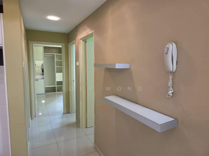 Kondominium untuk Disewa di The Zest @ Kinrara 9 - Joey Wong - Corridor - PropertyGuru.com.my