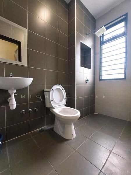 2-storey Terraced House for Sale in Telok Panglima Garang (Selangor) - Michelle Lee - Bathroom - PropertyGuru.com.my