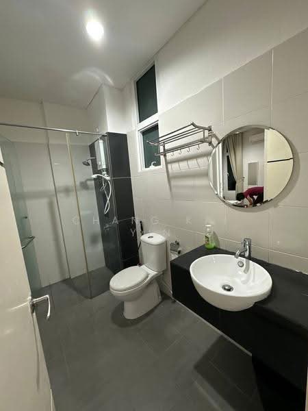 Kediaman Servis untuk Disewa di 1Medini - Chang Kai Yin - Bathroom - PropertyGuru.com.my