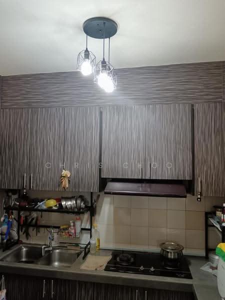 Kondominium untuk Dijual di Nusa Mewah Villa Condominium - Chris Choo - Kitchen - PropertyGuru.com.my