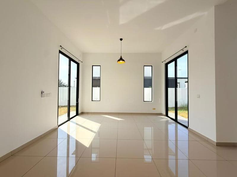 2-storey Terraced House for Rent in Iskandar Puteri (Nusajaya) (Johor) - Siau Tong Ling - Living Room - PropertyGuru.com.my