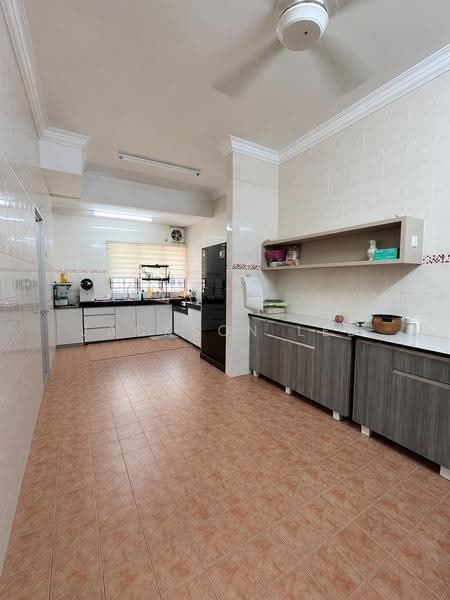 2-storey Terraced House for Sale in Bandar Bukit Tinggi 2 (Klang) - Jackson Lee - Kitchen - PropertyGuru.com.my