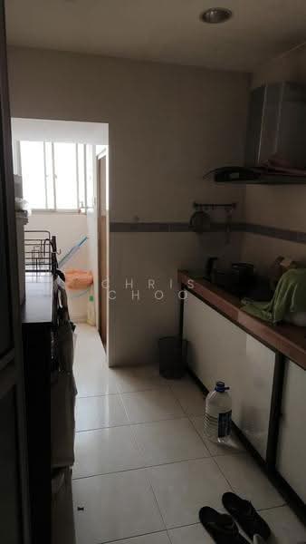 Pangsapuri untuk Dijual di Pandan Utama Apartment - Chris Choo - Kitchen - PropertyGuru.com.my